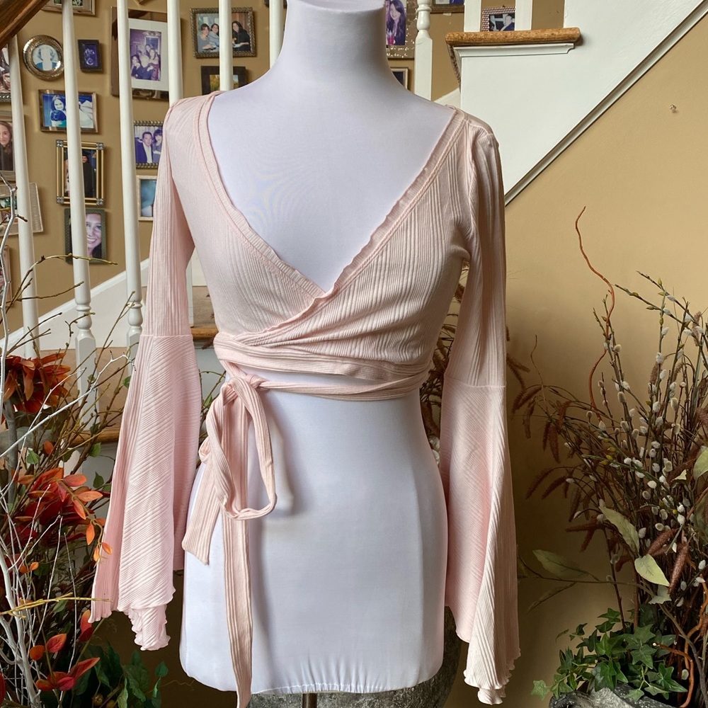 Free People Intimatelt Small Pink Fauc Wrap Side Tie Bell Sleeve Crop Top. - Picture 1 of 5